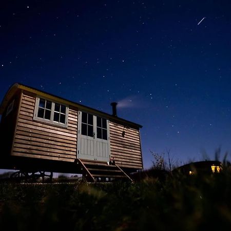 Astronomer Shepherd'S Hut Villa Beaminster Exterior photo