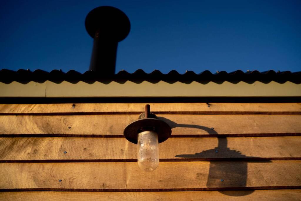 Astronomer Shepherd'S Hut Villa Beaminster Exterior photo